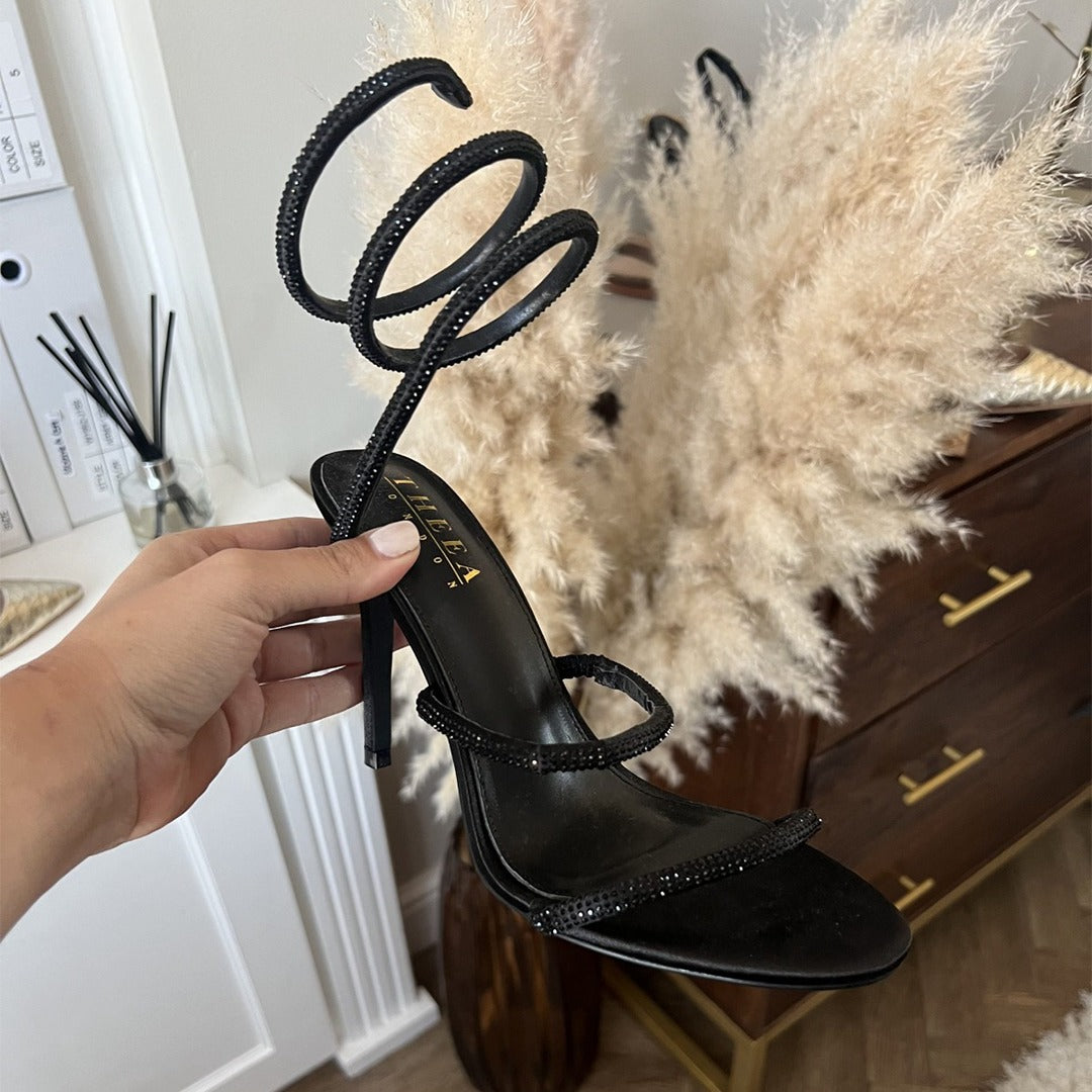 Marilyn Heel – Theea London